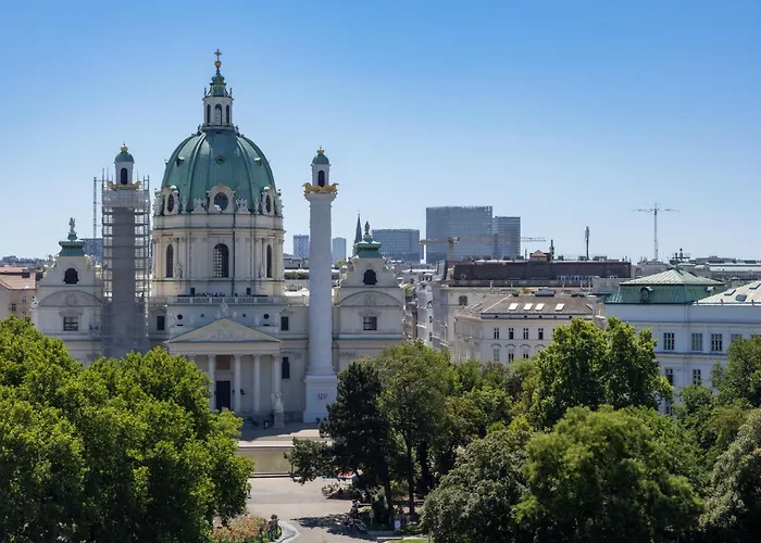 Dachgeschoss Mit Terrasse Am Karlsplatz Apartment *